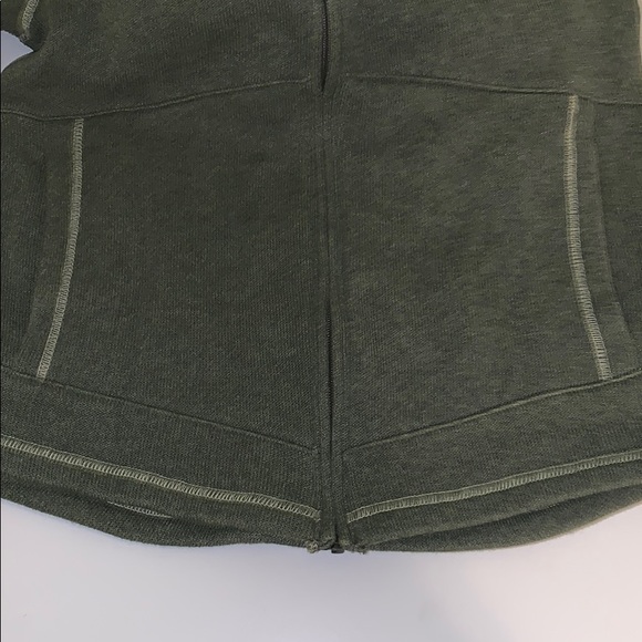 Vintage Columbia sweater! - Picture 3 of 4